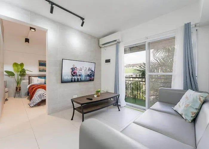 Airport Express E-527, 2 Minutes To Airport,fast Wifi, Free Netflix